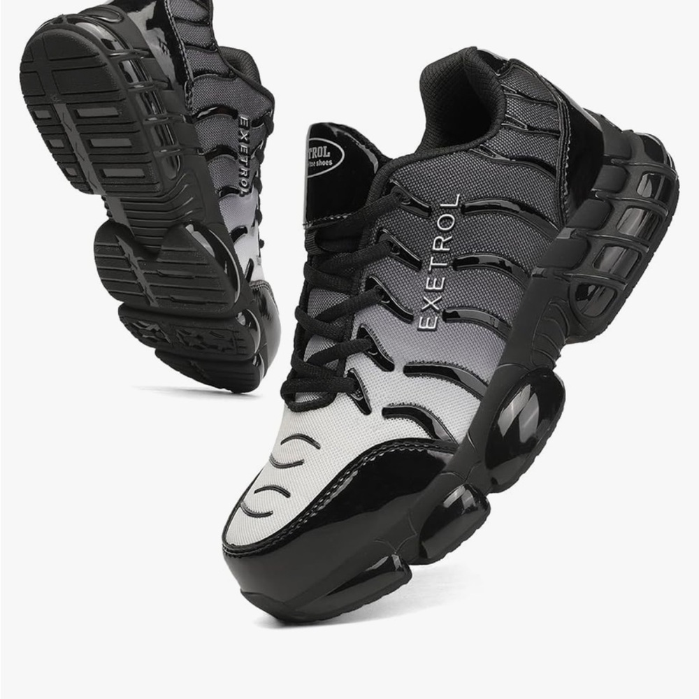 Exetrol Black and White construction shoe. Size 47.